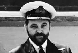 25th of May, 1943. Commander John Wallace Linton was posthumously awarded  the VC. John Linton attended the Royal Naval College, Dartmouth and became  a naval officer. He volunteered for the submarine service