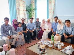 Elfira loy menangis perjelas isu putus tunang dengan sufian suhaimi. Bapa Elfira Loy Tawar Hati Dengan Sufian Suhaimi Sejak Majlis Pertunangan Lagi