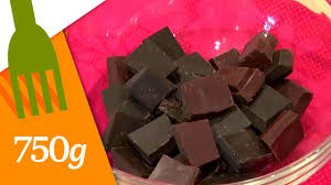 Faire Fondre Du Chocolat Au Micro Ondes 750g Youtube