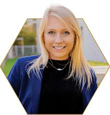 TrialSupport Team members; Over 150 years of experience in court