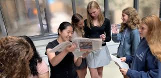 اکثر کشورها یک سیستم رسمی آموزش و پرورش اجباری دارند. The Spence School A Private K 12 All Girls School In Manhattan