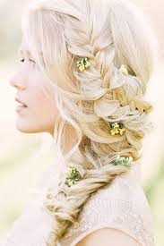 Secure the headband with bobby pins if needed.4 x research. 30 Unforgettable Wedding Hairstyles With Flowers My Stylish Zoo