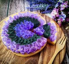 I Hand Craft Seaweed Jelly Cakes With Intricate 3d Designs Of Birds Flowers Koi Ponds And Characters 68 New Pics Jelly Cake 3d Jelly Cake Jelly