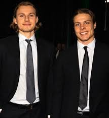 Heiskanen (lower body) is on the ice for warmups and expected to suit up in thursday's game against detroit, matthew defranks. Thread By Bassettxstars Thread 365 Days Of Hockey Prob Mostly Just Stars And Avs