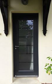 Fourniture Et Pose D Une Porte D Entree Bel M En Acier Bicoloration Ral 7016 Pose Fenetre Porte Garage Portes