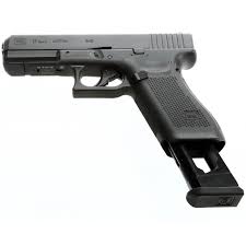 I honestly thing the umarex glock 19x co2 blowback bb pistol is one of the most attractive glock airguns with it's coyote tan frame and slide with black highlights, i also like the compact size for its shortened frame. Glock 17 Gen 5 Mit Metallschlitten Co2 Blowback 6mm Bb Schwarz Kotte Zeller