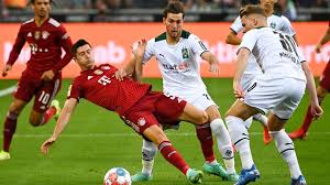 The best result we found for your search is james e gladbach age 80+ in deerfield, mo. Fc Bayern Munchen Rettet Einen Punkt Gegen Borussia Monchengladbach Der Spiegel