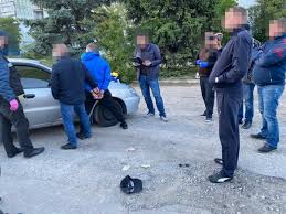 В запорожье здание школы №53, сгоревшее еще в 2015 году, обещают восстановить в текущем. Na Zaporozhe Razoblachili 19 Letnego Patrulnogo Narkotorgovca Novosti Zaporozhya Svezhie Zaporozhya Novosti I Zaporozhskie Proisshestviya Za Segodnya Na Depo Ua