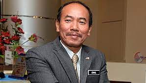 Ketua utama negara bagi persekutuan, dan isterinya. Ismail Bakar Dilantik Ketua Setiausaha Negara Baru Free Malaysia Today Fmt