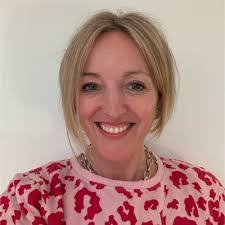 Nadine Brady's Instagram, Twitter & Facebook