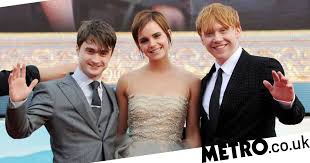 The role earned him a number of honors, including emma watson's net worth is $70 million. Rupert Grint Baby Daniel Radcliffe Reacts To Harry Potter Star S News Metro News