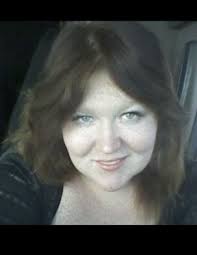 Amber Kelso's Instagram, Twitter & Facebook