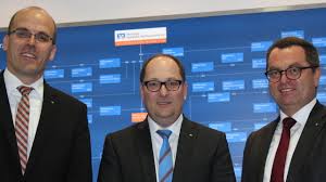 Persönlich, regional und smart digital. Blick In Die Zukunft Vr Bank Beschreibt Sich Als Solide Kreis Cochem Zell Rhein Zeitung