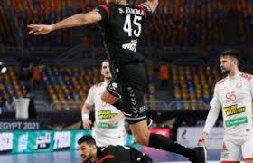 وبدا المنتخب المصري مسيطرا على مراحل المباراة، حيث تقدم في. Ø¨Ø±Ù†Ø§Ù…Ø¬ Ù…Ù†ØªØ®Ø¨ Ù…ØµØ± Ù„ÙƒØ±Ø© Ø§Ù„ÙŠØ¯ Ù‚Ø¨Ù„ Ù…ÙˆØ§Ø¬Ù‡Ø© Ø³Ù„ÙˆÙÙŠÙ†ÙŠØ§ Ø§Ù„Ù„ÙŠÙ„Ø© Ø¬ÙŠÙ… ÙˆÙÙŠØ¯ÙŠÙˆ ÙˆÙ…Ø´Ø±ÙˆØ¨Ø§Øª