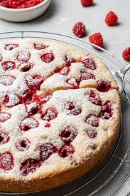Summer Raspberry Cake - Cookie Dough Diaries
