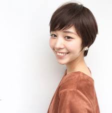 ―竹内さんに追い出されたからホテル暮らしなんですか？ 「いえ……そういうわけでは」 吉谷は終始、言葉を濁した。 そこで、本誌は千葉県にある彼女の実家を訪ねた。 すると両親が取材に応えてくれた。 吉谷の父親が話す。 「５月の初めに突然. å‰è°· å½©å­ ç†±æ„› ãƒ‹ãƒ¥ãƒ¼ã‚¹ ãƒ‹ãƒ¥ãƒ¼ã‚¹