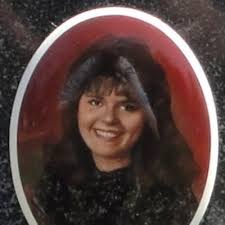 Adeana Dickison's Instagram, Twitter & Facebook