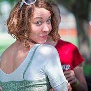 Alexa Hook (alexamarlene)