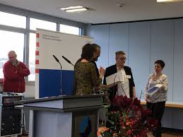 300 m (richtung dalheim) stand: Hessischer Landespreis In Wetzlar Verliehen Manfred Wagner