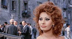 Sophia loren marcello mastroianni matrimonio all'italiana. Sophia Loren Matrimonio All Italiana Vittorio De Sica 1964 Source Giffetteria It Sophia Loren Filmstars Filme