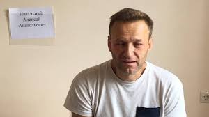 He came to international prominence by org. Navalnyj Pozhalovalsya V Skr Na Otravlenie V Specpriemnike Novosti Obshestvo Kommersant