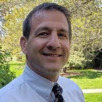 Steve Parisi's Instagram, Twitter & Facebook