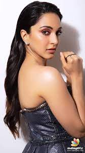 Kiara Advani Bollywood Hairstyles Most Beautiful Indian Actress Indian Bollywood Actress