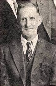 Daniel Futrell's Instagram, Twitter & Facebook