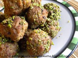 Polpette di mortadella e pistacchi. La Voglia Matta Polpettine Di Carne Al Pistacchio