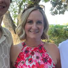 Appreciation for women's golf tournament teamwork and participation