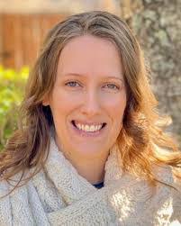 Kelly Callahan's Instagram, Twitter & Facebook