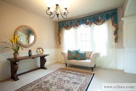 Sometimes referred to as a window curtain with swags or a swag window treatment, country swags are an excellent way of styling your space in a unique, versatile way. Swag Curtain Ideas Houzz
