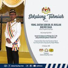 Melaka bukan sahaja negeri yang mempunyai pentadbiran yang sistematik atau tersusun bahkan mempuyai pemerintah yang bijak dalam menjaga kepentingan negeri dan tanah jajahanya. Jkr Johor Su Twitter Sekalung Tahniah Datuk Seri Dr Ir Roslanmdtaha Atas Penerimaan Darjah Gemilang Seri Melaka Dgsm Yg Membawa Gelaran Datuk Seri Sempena Hari Ulangtahun Keputeraan Rasmi Tyt Yang Dipertua Negeri