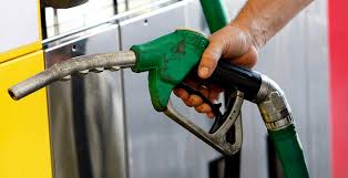 Produse petroliere, pret benzina petrom, pret carburant, benzina pret, pret motorina petrom, pret benzina, pret motorina constanta, pret verifica pretul actualizat, de azi, al carburantilor in europa. PreÅ£ul CarburanÅ£ilor Se IndreaptÄƒ Spre 4 Lei Litru Gadget Ro Hi Tech Lifestyle