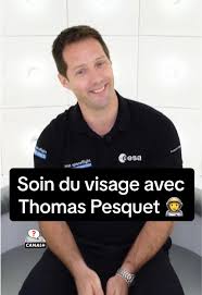 On a parlé soin du visage avec Thomas Pesquet 🧑‍🚀 #thomaspesquet #espace  #space #esa #iss #lune #interview #tiktoknews #pourtoi #fyp