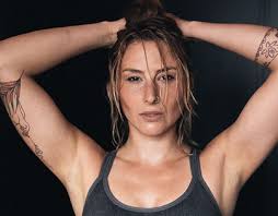 Angelique post workout mood. :: Behance