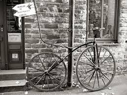 Altes Fahrrad In Lubeck