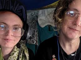 Danielle Stauffer's Instagram, Twitter & Facebook