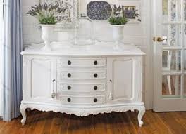 Artik Koyu Renk Mobilyalari Beyaza Boyayalim Mi Evde En Kolay Yontemiyle Mobilya Mobilya Fikirleri Ev Dekorasyon Renkleri