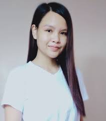 TAMIU student receives 1000 scholarship for studies