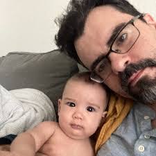 Carol Vermeer's Instagram, Twitter & Facebook