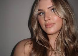 Morgan Knott's Instagram, Twitter & Facebook