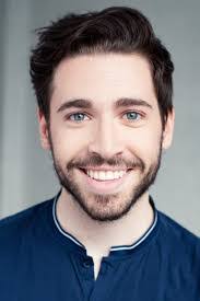 Vincent Roy's Instagram, Twitter & Facebook