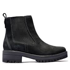 Accessorize a dressy outfit with block heeled chelsea, or go for timeless tan boots with your favourite denim. Courmayeur Chelsea Boot For Women In Black Timberland