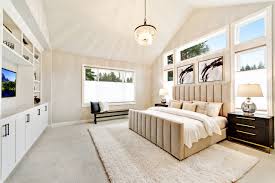 Give your bedroom an amara makeover. 75 Beautiful Vaulted Ceiling Bedroom Pictures Ideas July 2021 Houzz