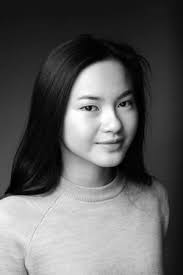 Clara Gardner's Instagram, Twitter & Facebook