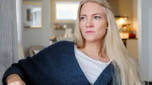 Lill sverresdatter larsen underviser på institutt for helse og omsorgsfag på emner relatert til eldreomsorg, psykisk helse og rus, vitenskapsteori og metode, samt bacheloroppgaven for. Lill Sverresdatter Larsen Emneside Dn