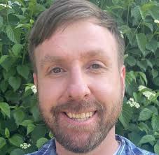 Therapist in Milwaukee, Wisconsin, Christopher Sloan, LCSW