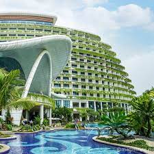 Forest city comprises of four (4) islands with 3,425 acres, surrounded by sea grass, flora and fauna. Johor Forest City Hotel