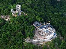 Bonn ist auch durch den komponist ludwig van beethoven und verschiedene kulturelle maßnahmen, zum. Drachenfels Siebengebirge Wikipedia